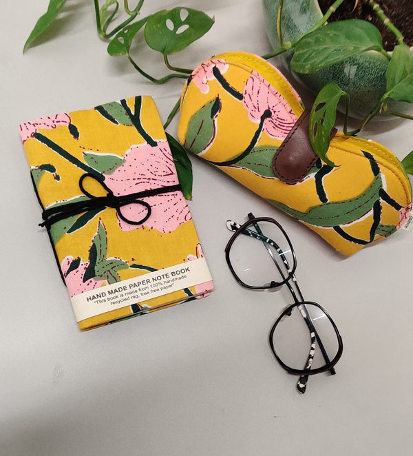 High On Hibiscus Journal & Eyewear Combo